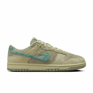 Nike Womens Olive Aura Dunk Low Sneakers in Olive Aura/BiCoastal-Oil Green
