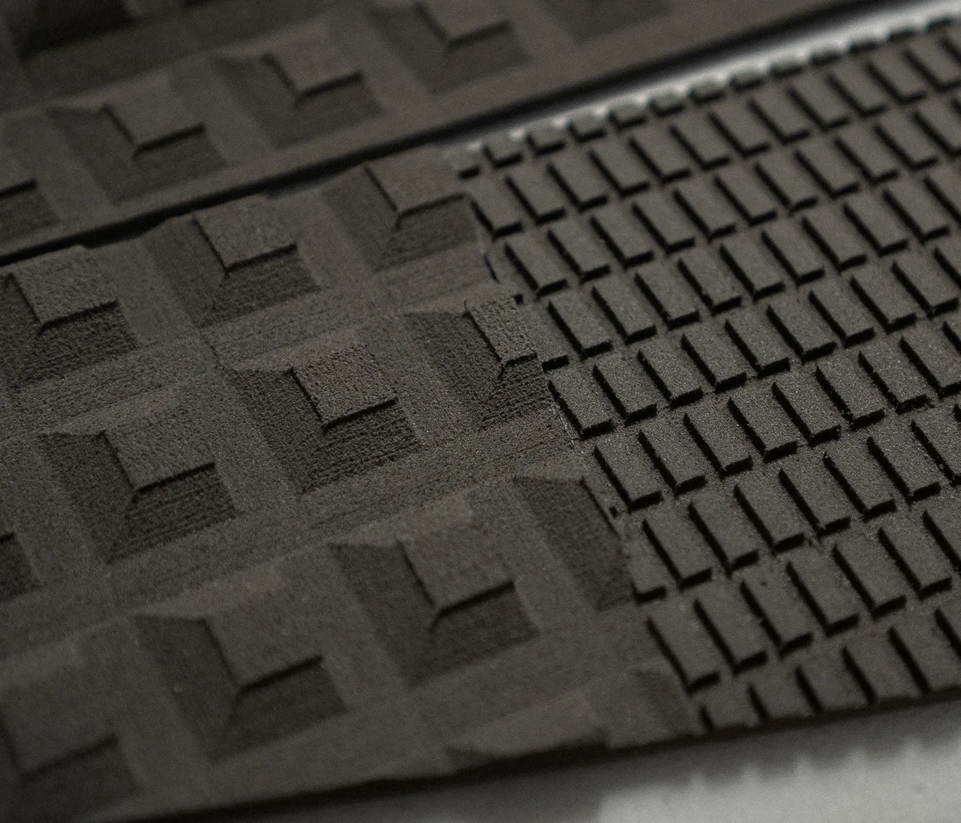 Voodoo Traction - Grey